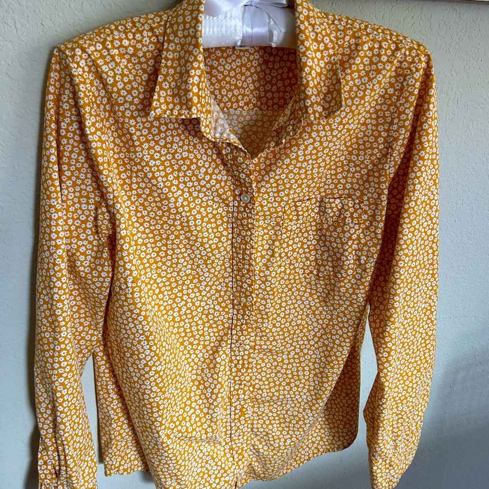 J Crew women blouse size M